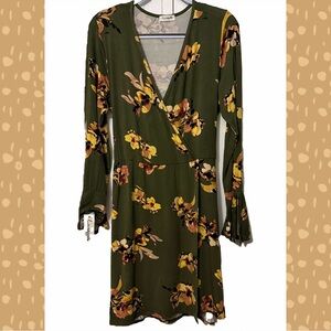 Loveappella Floral Long Sleeve Dress